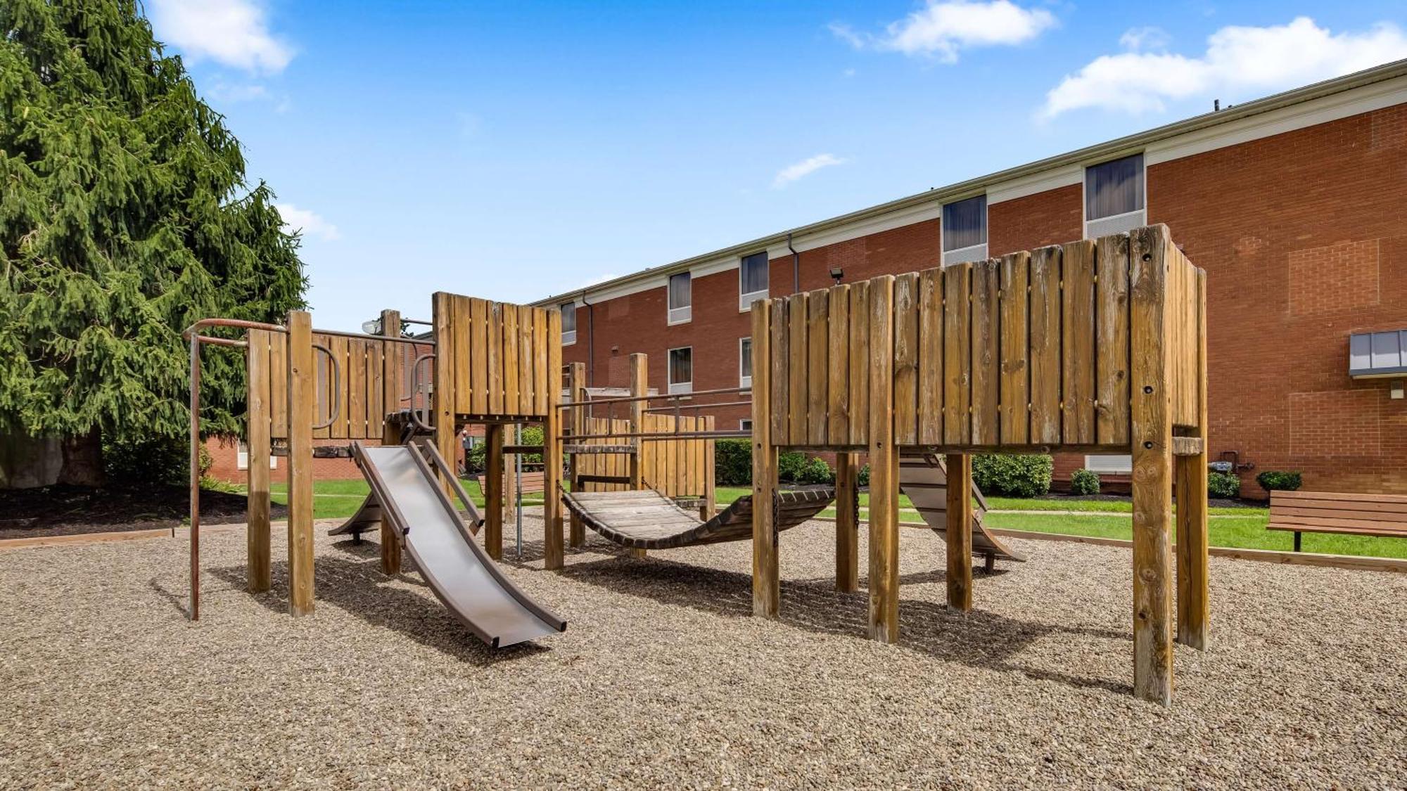 Best Western Dubois Hotel Exterior photo